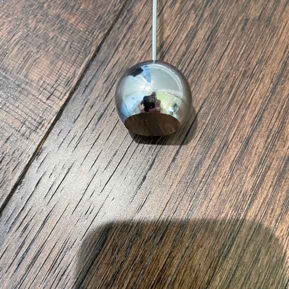 Silver Table Card Holders - quantity of 9 - Picture 5 of 6